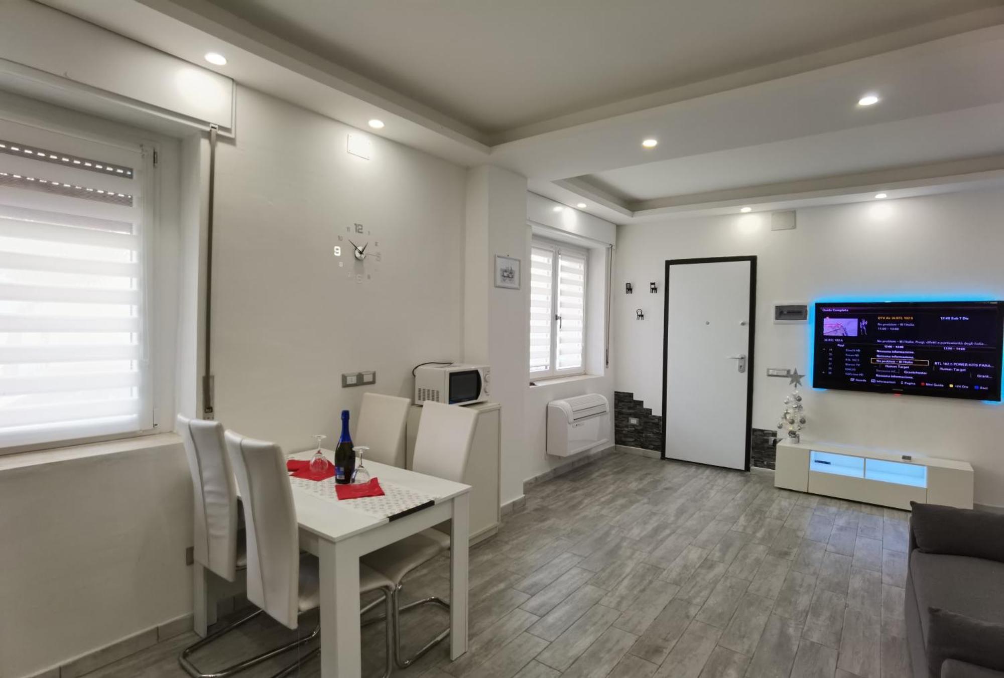 Porto Apartment Grado Bagian luar foto
